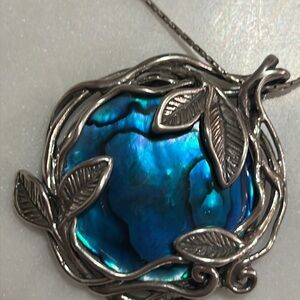 Beautiful Deep Blue Abalone Pendant in Sterling Silver with Chain